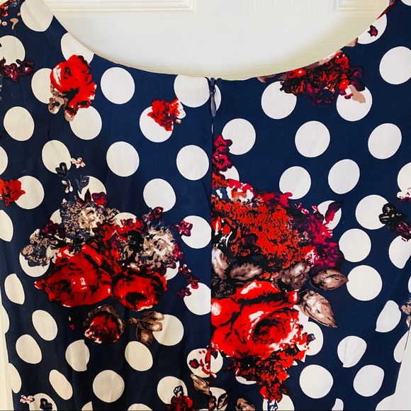 Summer Floral/Polka Dot Dress - Picture 6 of 9